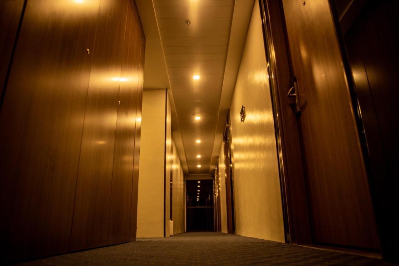 El Vistra Hotel Angeles Esterno foto